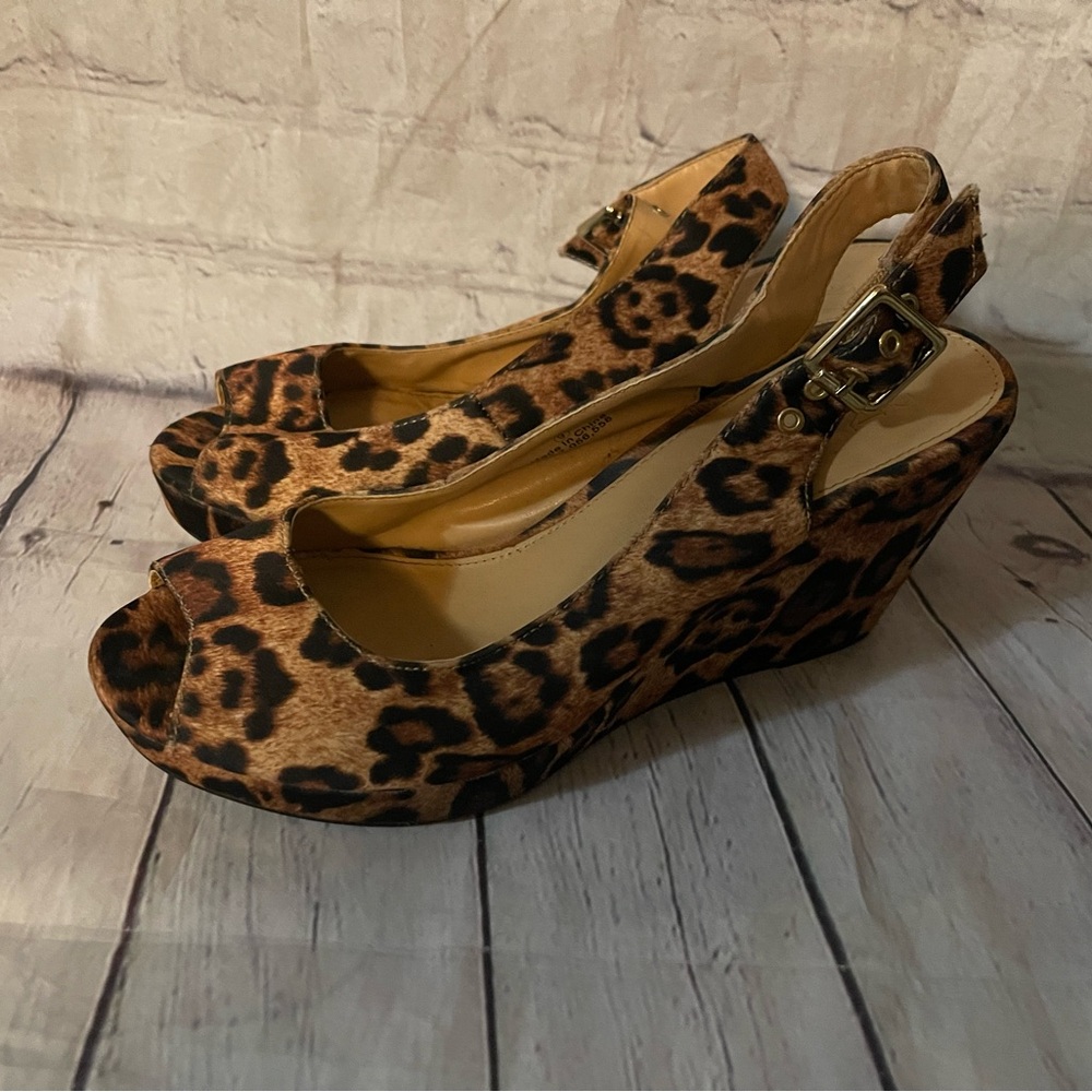 New York and Company wedges